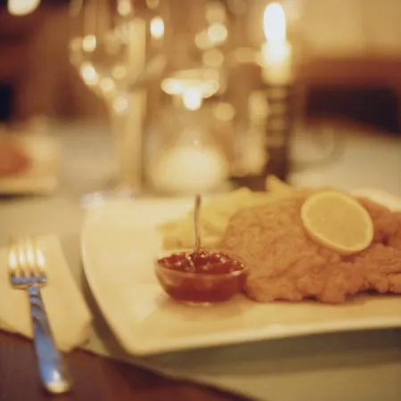 Alfonsstueberl - & Restaurant Ξενοδοχείο με διαμερίσματα