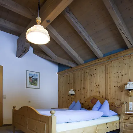 Ξενοδοχείο με διαμερίσματα Alfonsstueberl - & Restaurant 3*