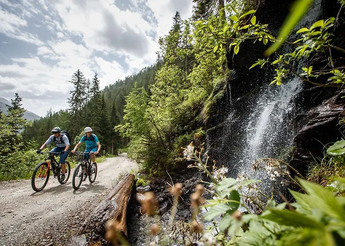 Alfonsstueberl - & Restaurant Lejlighedshotel Innervillgraten