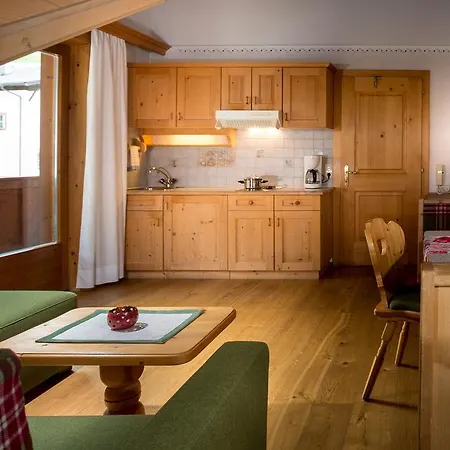 شقة فندقية Alfonsstueberl - & Restaurant